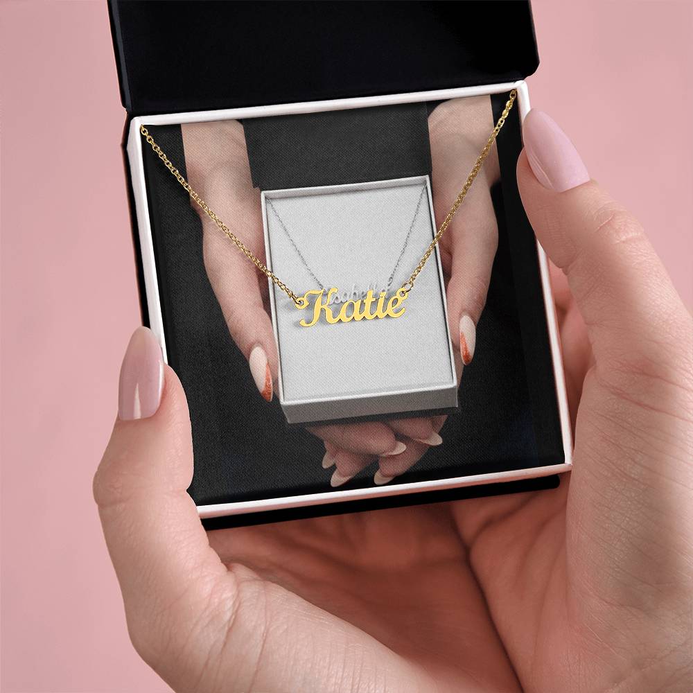 Sparkle On Demand: Custom Jewelry Delivered to Your Doorstep